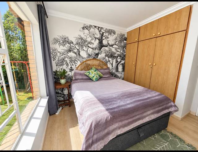 4 BEDROOM FREEHOLD TO LET IN RANDPARK RIDGE